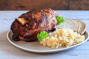 deftige Schweinshaxe