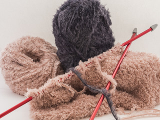Labores con lana y agujas