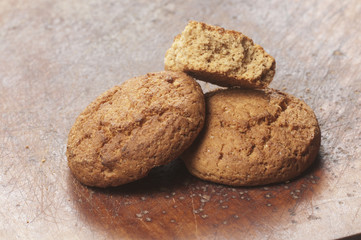 Oatmeal cakes