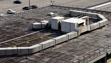  air conditioning units and ductwork