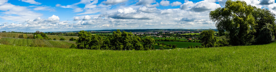 Obraz premium Oberderdingen aus der Ferne