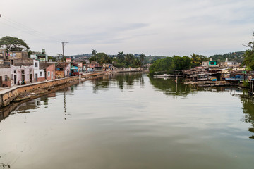 Fototapeta na wymiar Yumuri river in Mananzas, Cuba