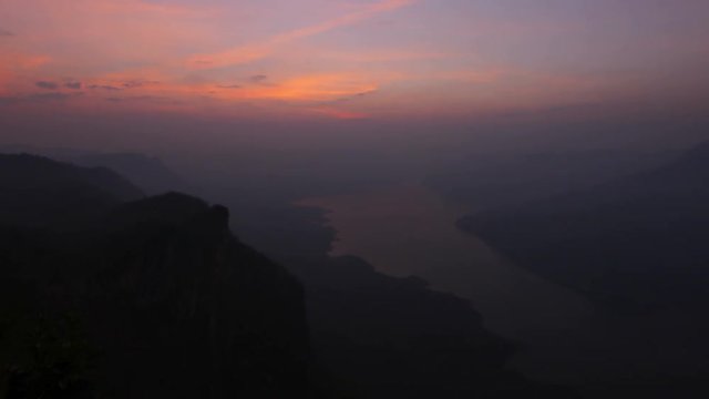 Timelapse sunrise and clound moving over Phra Daeng Luang in Lumphun, Thailand.