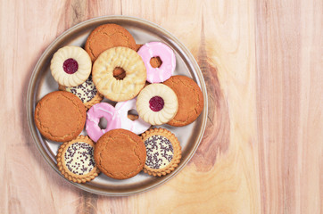 Different cookies in a plate