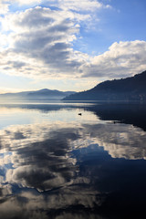 riflessi sul lago di Como - Torno