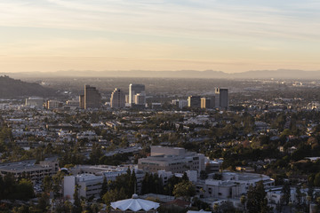 Fototapeta premium Glendale and the San Fernando Valley in Los Angeles California at dusk. 