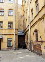 The yard is on the street of the Weaponsmith Fedorov.