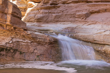 Fototapeta na wymiar Sulphur Creek Falls