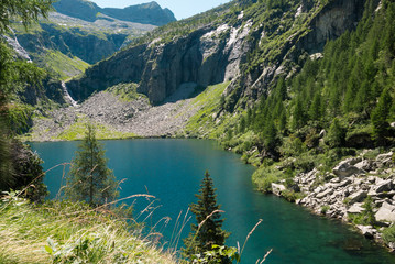 Lago Tom&eacute;