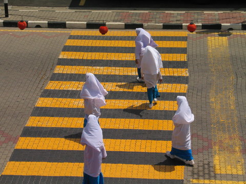 Malaca o Melaka, ciudad de Malasia (Asia) situada en la zona meridional de la pen&iacute;nsula de Malaca