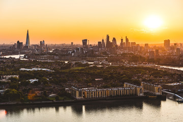 Fototapeta premium London skyline aerial view at sunset