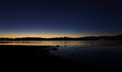 Fototapeta na wymiar Sonnenaufgang am Chiemsee