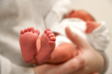 Infant heels © annatronova