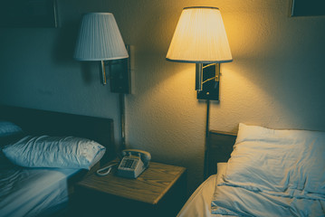 Hotelzimmer mit Telefon