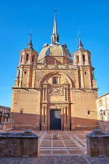 Fototapeta na wymiar Vista de la Fachada Sur de la Iglesia del Cristo del Valle, en el pueblo de San Carlos del Valle, Ciudad Real, España