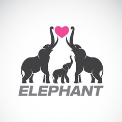 Obraz premium Vector of family elephants and pink heart on white background, Wild Animals, Easy editable layered vector illustration.