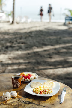 Breakfast served in za table close to the Caribbean sea 