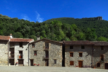 Fototapeta na wymiar Beget ist ein Dorf aus dem 12. Jahrhundert in der katalanischen Provinz Girona in Spanien