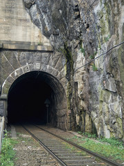 Fototapeta na wymiar railway tunnel close to the rocks in stockholm