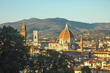 Obraz premium Firenze al tramonto dal giardino Bardini