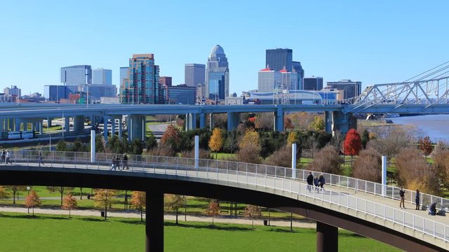 Timelapse of Louisville with pedestrian walkway 4K