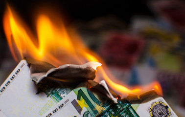 Burning hundred euro
