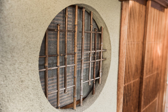 Round Circle Wood Window Japan Style Traditional Home In Kyoto