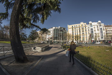 Fish eye 180 view of life in the streets of the city of Madrid