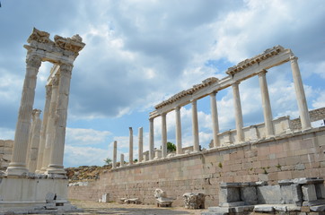 Bergama Akropol
