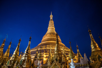 Fototapeta premium Shwedagon Pagoda