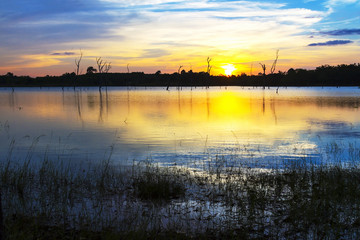 Naklejka premium Sunset evening in lagoon