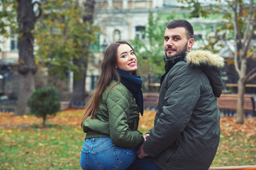 Naklejka premium Young romantic couple in the city . A couple in love