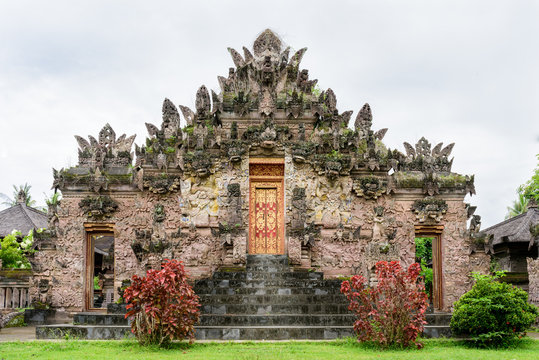 Pura Beji