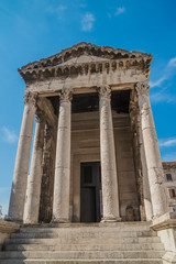 Fototapeta premium Roman temple of Augustus in the Forum place, Pula, Croatia, Europe