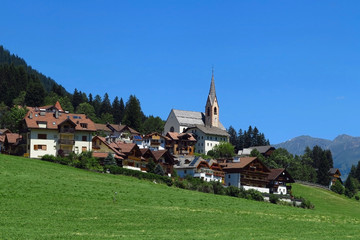 Fototapeta na wymiar Außerpichl im Gsiesertal, Südtirol, Italien