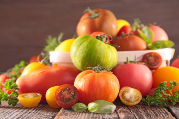 assorted various of tomato