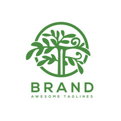 green tree with leaves logo. herbal leaf circle, Ecology, natural, organic label or logo, tree Vector illustration isolated on white background, abstract Ayurveda  logo