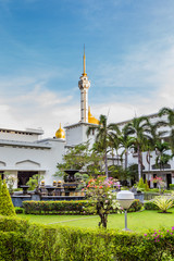 Fototapeta na wymiar Mosque Masjid Baitul Hamdi at Surabaya, East Java, Indonesia