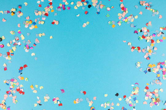 blue background frame with confetti