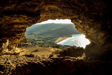 Mixta Cave
