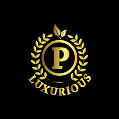 Naklejka premium P Luxurious Logo Gold Vector Template Design