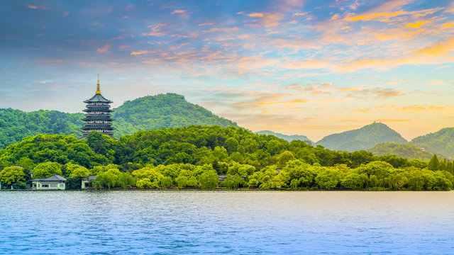 The beautiful landscape of Hangzhou, West Lake