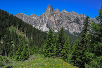 Obraz premium Italy Dolomites nature park Puez-Odles