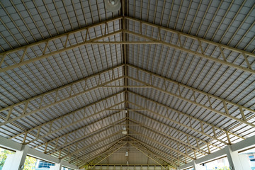 Metal roof structure