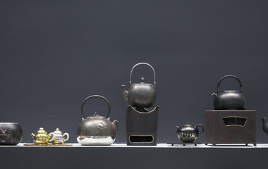Various types of Chinese teapot