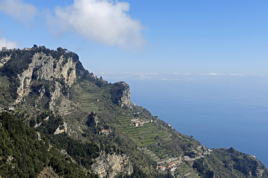 Italy, Campania, View from Sentiero degli Dei, Coast of Amalfi