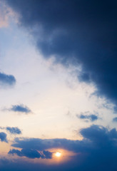 夕暮れ　雲　素材
