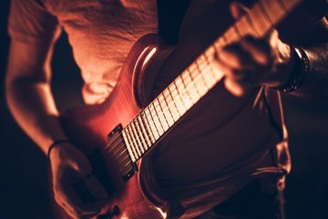 Obraz premium Rockman with the Guitar