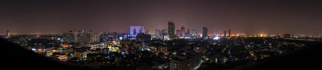 Fototapeta na wymiar Bangkok city nightscape