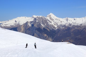 French Alps skiing